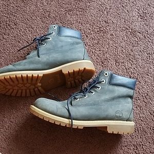 Darkblue Wildleather Timberlands